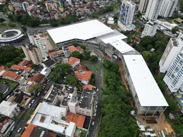 Ferreira Costa Barris | Rótula Metalúrgica