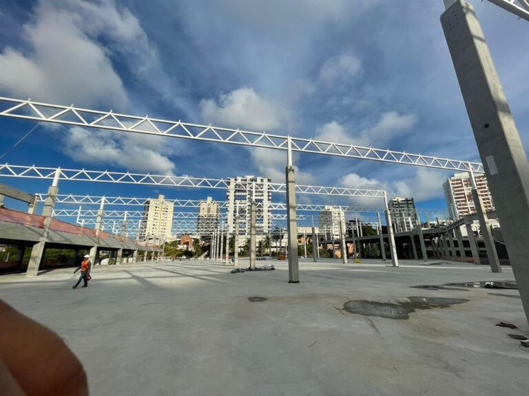 Ferreira Costa Barris | Rótula Metalúrgica