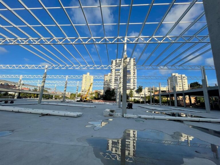 Ferreira Costa Barris | Rótula Metalúrgica