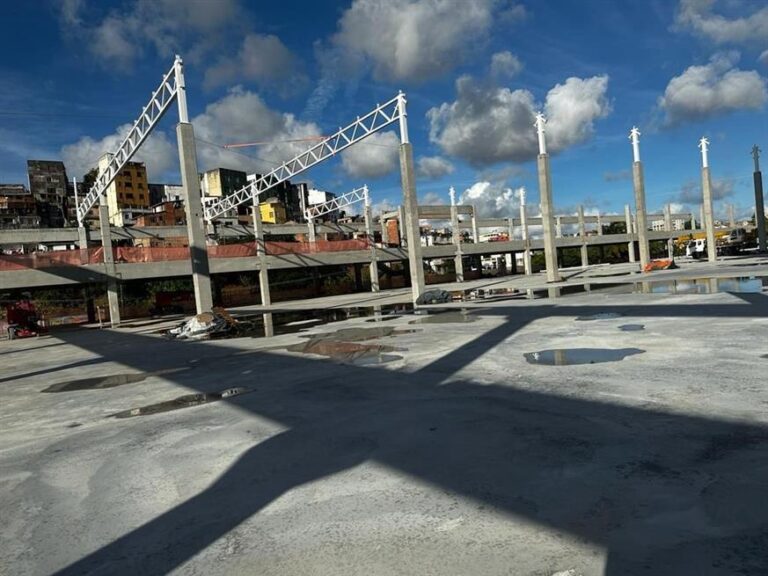 Ferreira Costa Barris | Rótula Metalúrgica