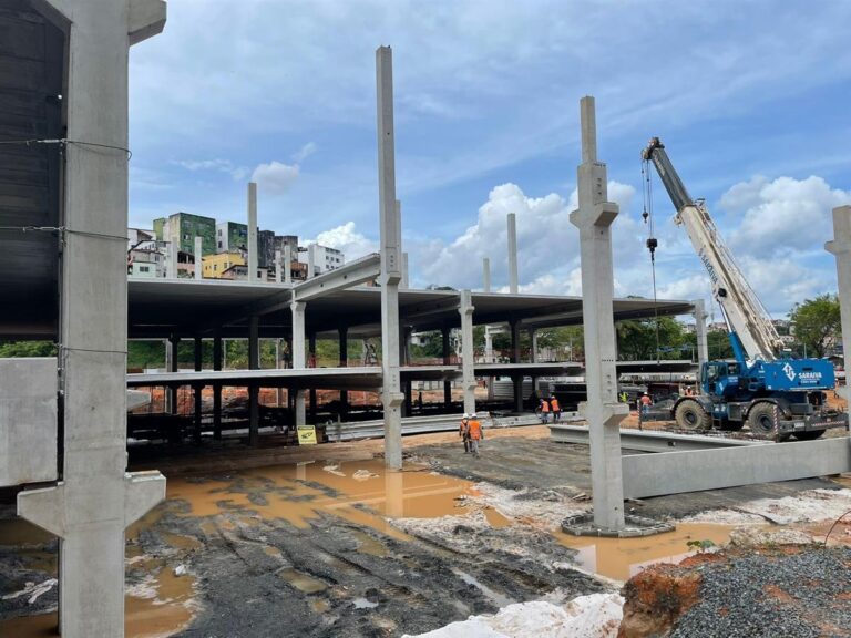 Ferreira Costa Barris | Rótula Metalúrgica